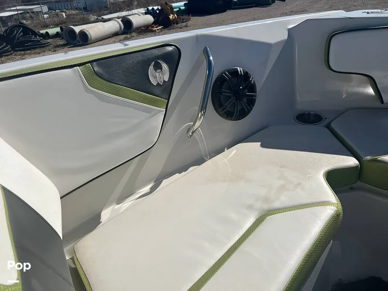 Slide: The Image of Scarab 215 HO Impulse 2015 - 13780122