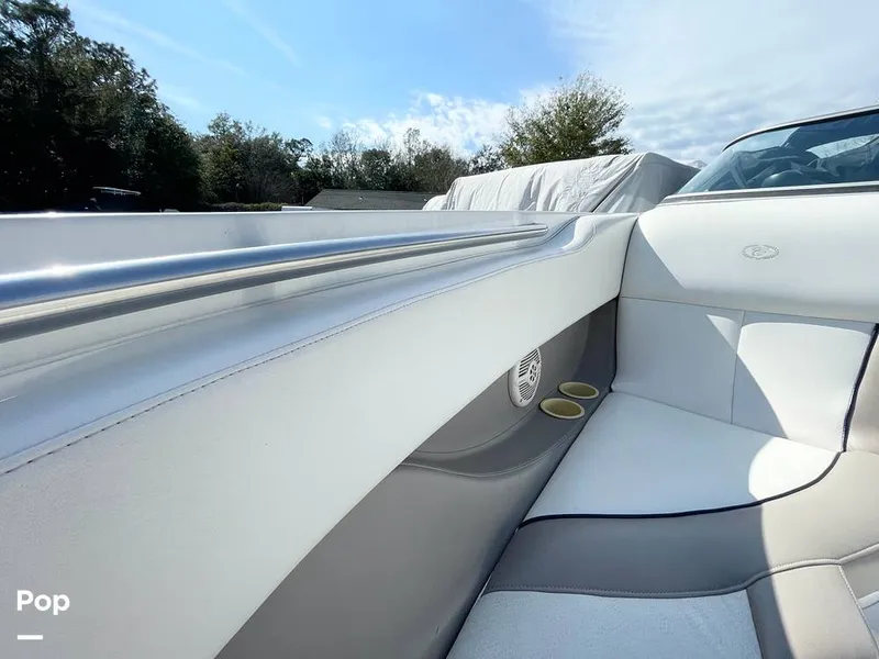 Slide: The Image of Bow Seating - 13842722