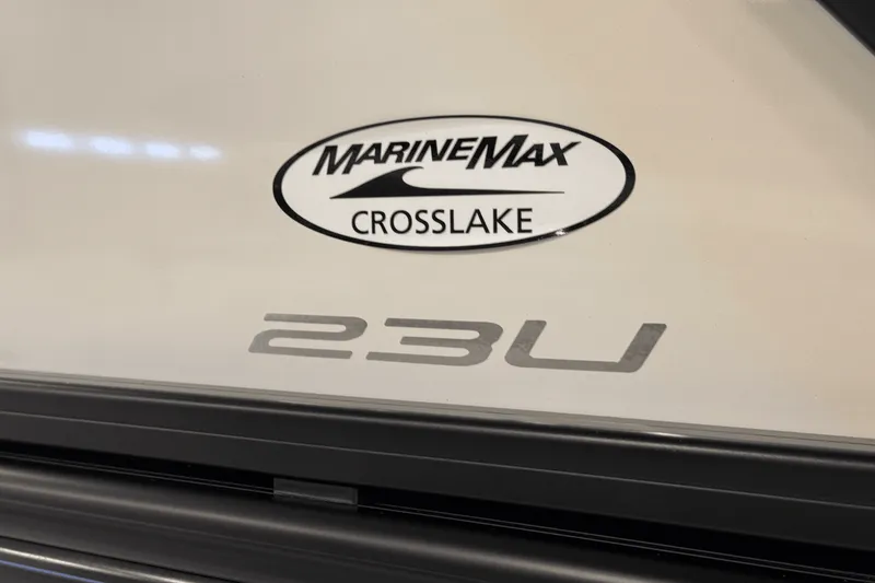 Slide: The Image of Barletta LUSSO23U 2025 - 100