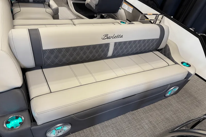 Slide: The Image of Barletta LUSSO23U 2025 - 30