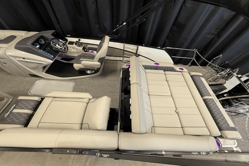 Slide: The Image of Barletta LUSSO23U 2025 - 36