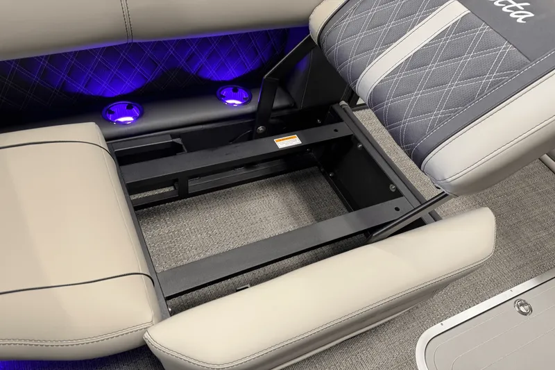 Slide: The Image of Barletta LUSSO23U 2025 - 55