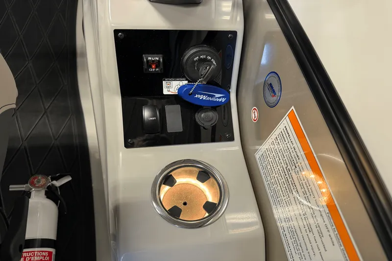 Slide: The Image of Barletta LUSSO23U 2025 - 70