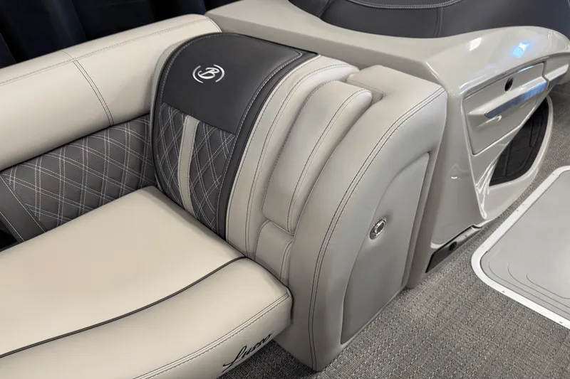 Slide: The Image of Barletta LUSSO23U 2025 - 95