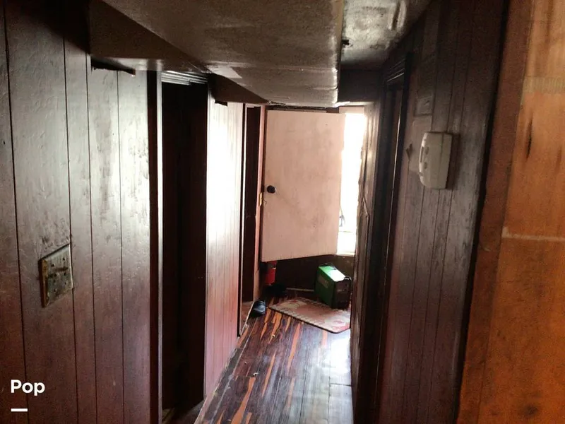 Slide: The Image of Rodriguez 81 1986 - 13674023