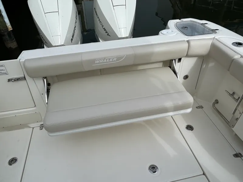 Slide: The Image of Boston Whaler 285 Conquest 2026 - 8