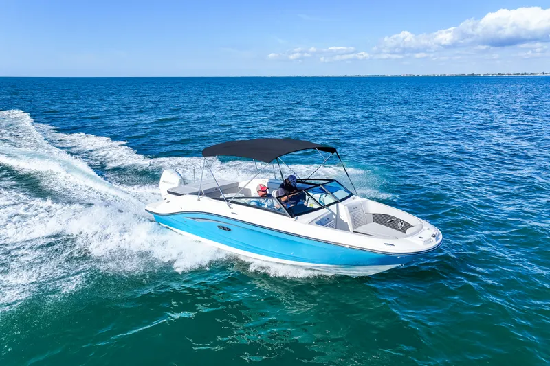 Slide: The Image of Sea Ray SPX 230 Outboard 2025 - 21