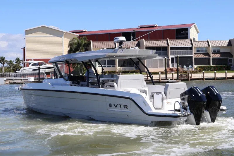 Slide: The Image of Cruisers 38 VTR 2026 - 10