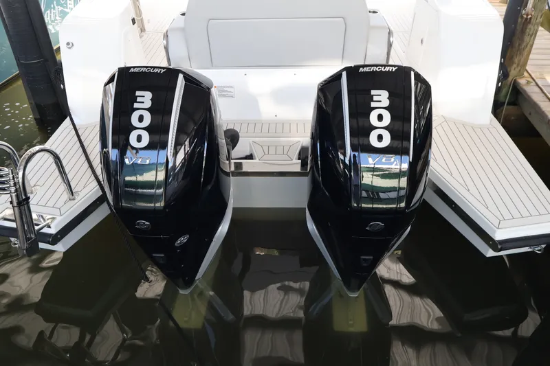 Slide: The Image of Cruisers 38 VTR 2026 - 11