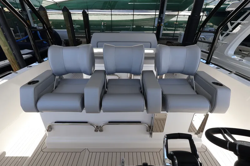 Slide: The Image of Cruisers 38 VTR 2026 - 26