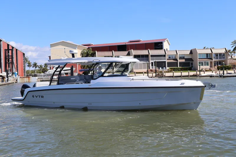 Slide: The Image of Cruisers 38 VTR 2026 - 5