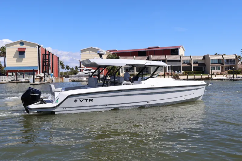 Slide: The Image of Cruisers 38 VTR 2026 - 7