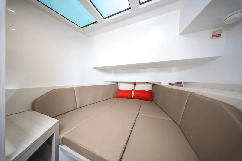 Slide: The Image of Cruisers Yachts 38 VTR 2026 - 23