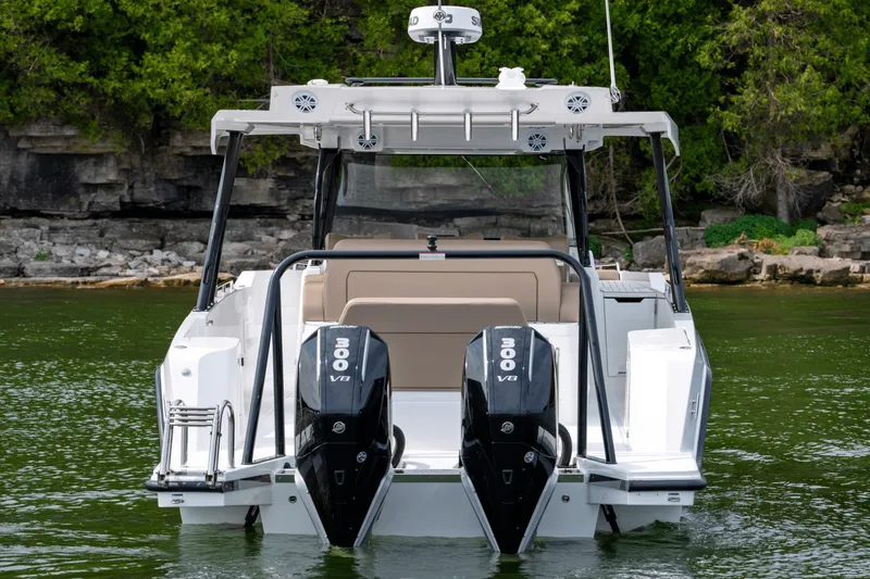 Slide: The Image of Cruisers Yachts 38 VTR 2026 - 7