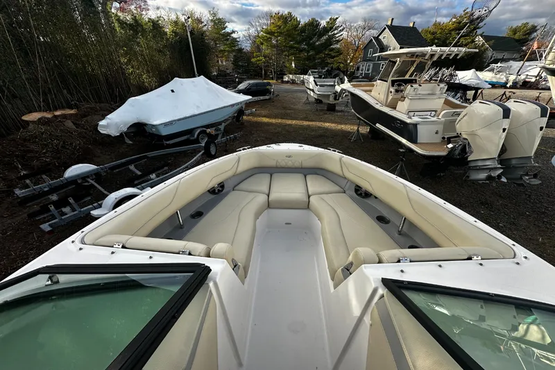 Slide: The Image of Regal LX4 2020 - 14