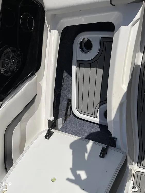 Slide: The Image of Yamaha AR 240 2018 - 13668123