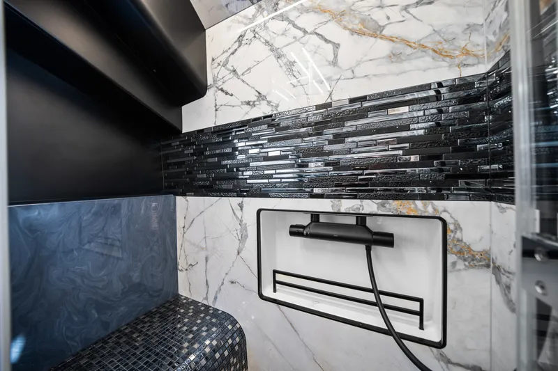 Slide: The Image of Galeon 375 GTO 2024 - 56