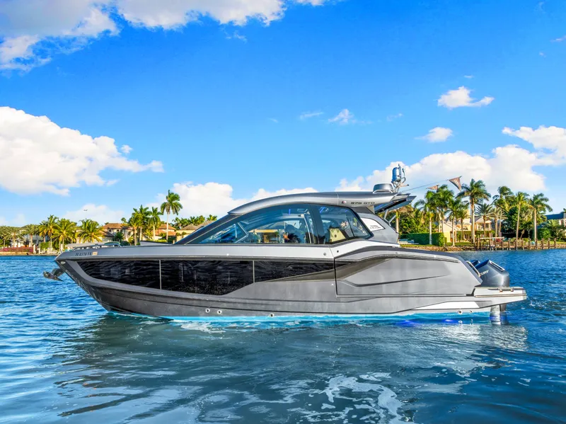 Slide: The Image of Galeon 375 GTO 2024 - 7