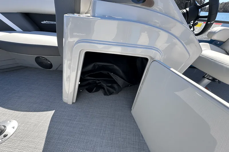 Slide: The Image of Sylvan MIRAGE X1 2025 - 24