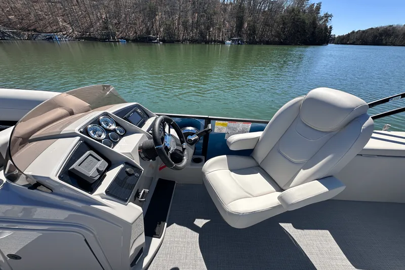 Slide: The Image of Sylvan MIRAGE X1 2025 - 25