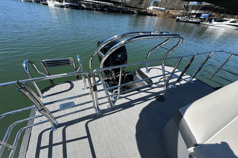 Slide: The Image of Sylvan MIRAGE X1 2025 - 30