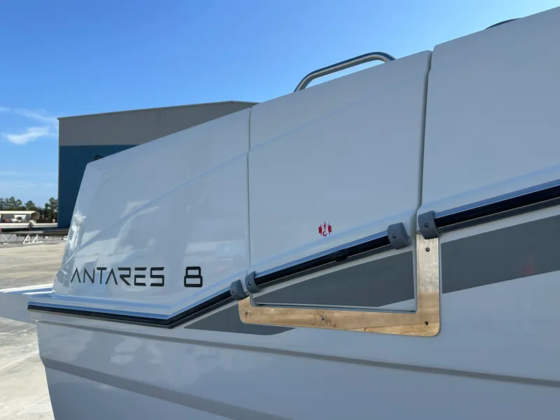 Slide: The Image of Beneteau ANTARES 8 2023 - 16