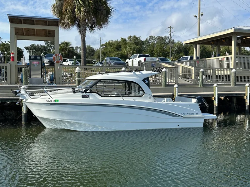 Slide: The Image of Beneteau ANTARES 8 2023 - 3