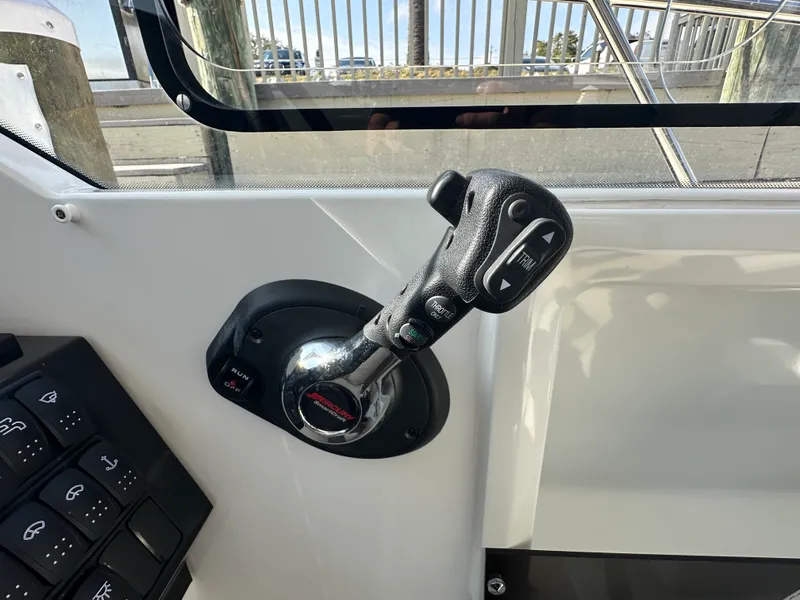 Slide: The Image of Beneteau ANTARES 8 2023 - 48