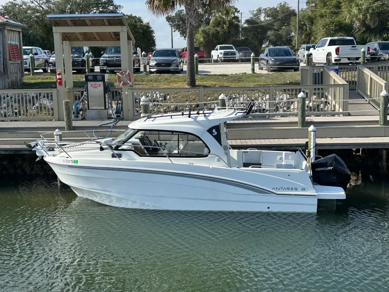 Slide: The Image of Beneteau ANTARES 8 2023 - 6