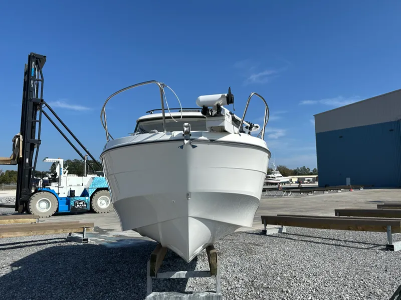 Slide: The Image of Beneteau ANTARES 8 2023 - 9