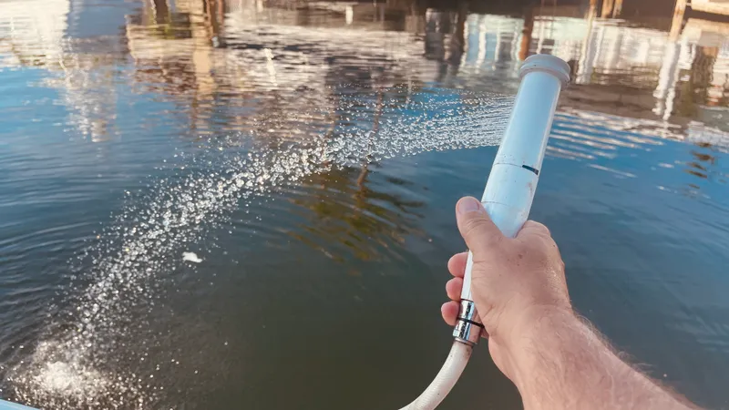 Slide: The Image of Sea Ray 270 SDX OB 2023 - 40