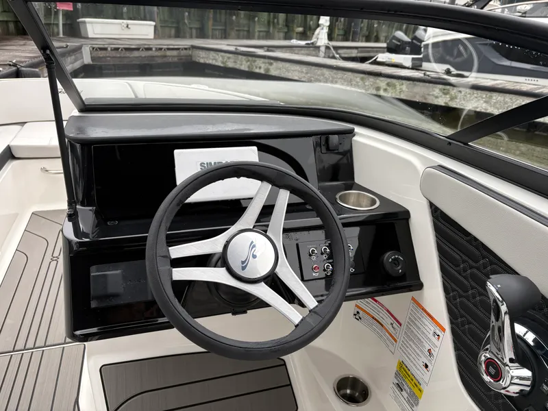 Slide: The Image of Sea Ray SPX 210 Outboard 2026 - 13