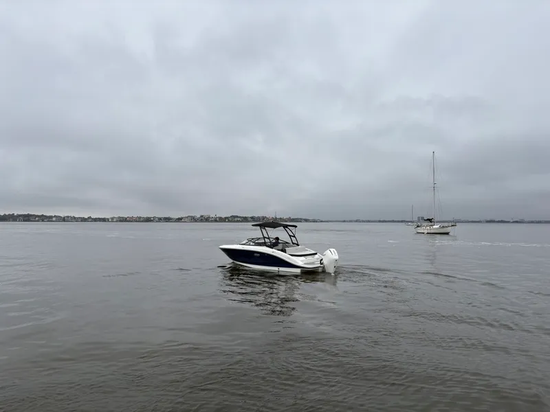 Slide: The Image of Sea Ray SPX 210 Outboard 2026 - 8