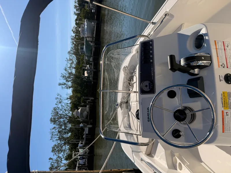 Slide: The Image of Boston Whaler 170 Montauk 2026 - 21