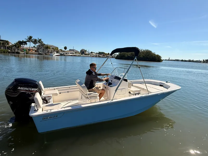 Slide: The Image of Boston Whaler 170 Montauk 2026 - 8
