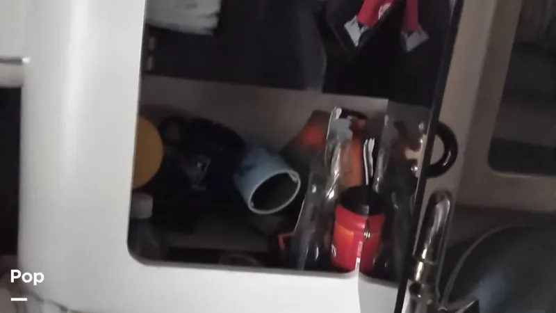 Slide: The Image of Sea Ray 310 Sun Sport 1993 - 15896452