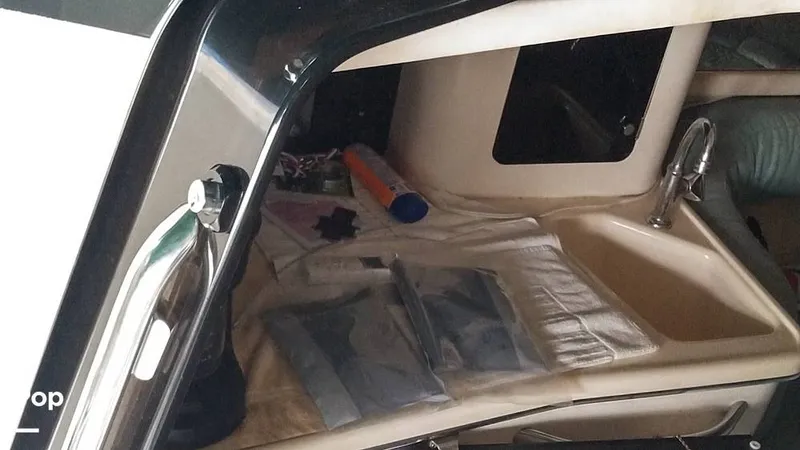 Slide: The Image of Sea Ray 310 Sun Sport 1993 - 15896454