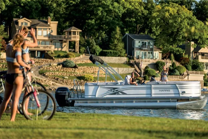 Slide: The Image of Harris Cruiser 230 2021 - 6