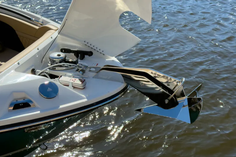 Slide: The Image of Sea Ray SLX 260 Outboard 2026 - 20