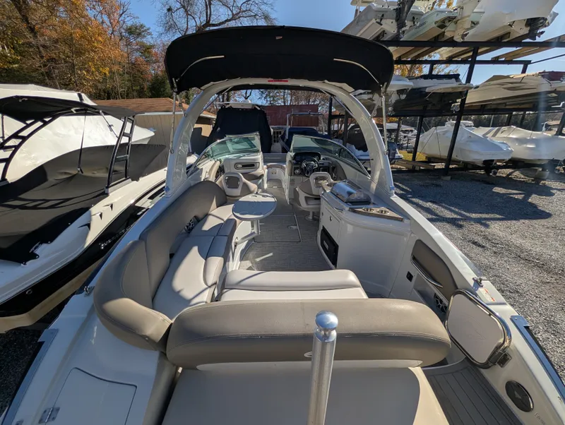 Slide: The Image of Crownline Boats 285 XS 2019 - 19