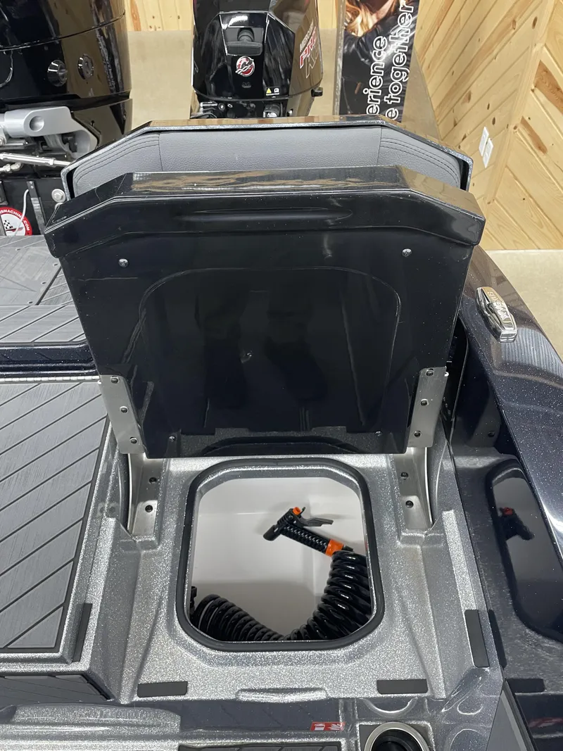 Slide: The Image of Vexus DVX22S 2026 - 17