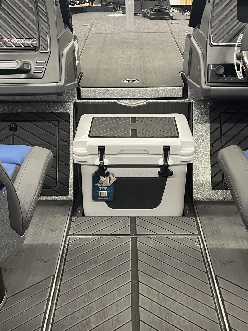 Slide: The Image of Vexus DVX22S 2026 - 15