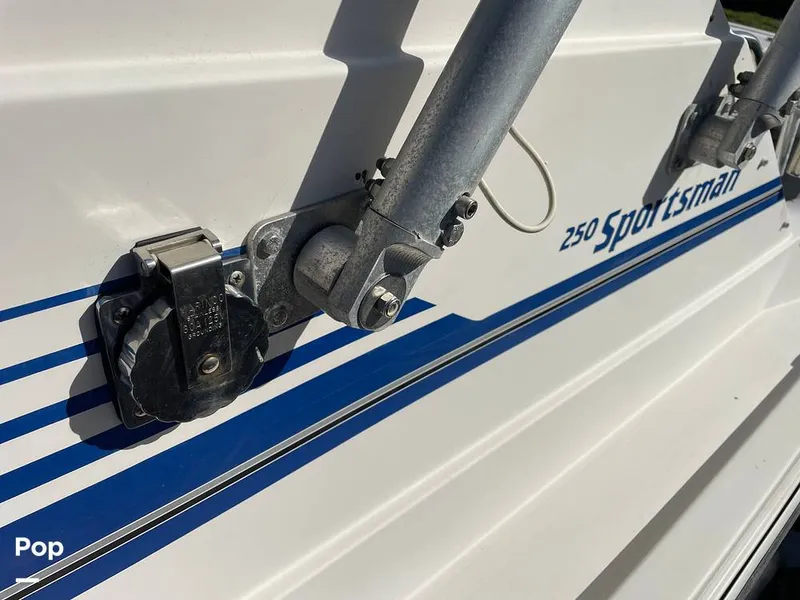 Slide: The Image of Wellcraft 250 Sportsman 1990 - 13713355