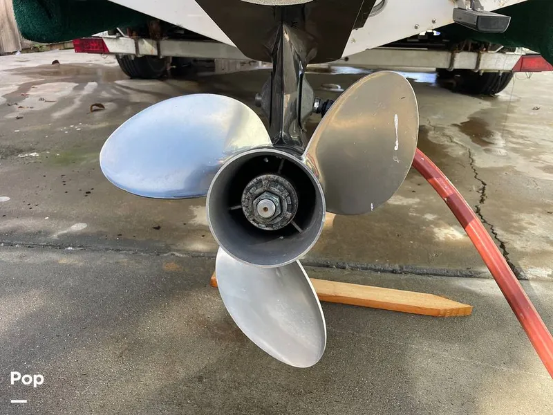 Slide: The Image of Wellcraft 250 Sportsman 1990 - 13713359