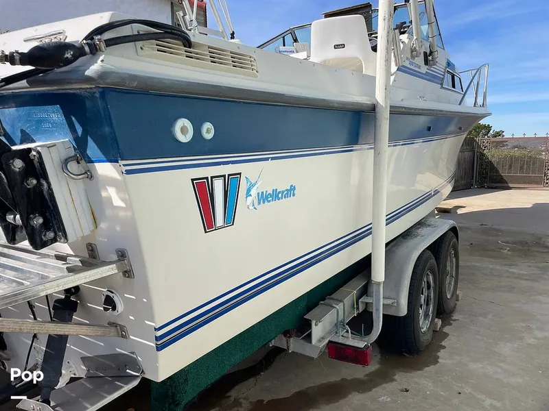 Slide: The Image of Wellcraft 250 Sportsman 1990 - 13713368