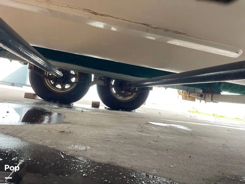 Slide: The Image of Wellcraft 250 Sportsman 1990 - 13713163