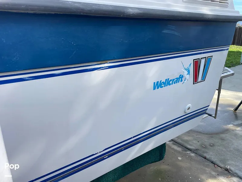 Slide: The Image of Wellcraft 250 Sportsman 1990 - 13713164