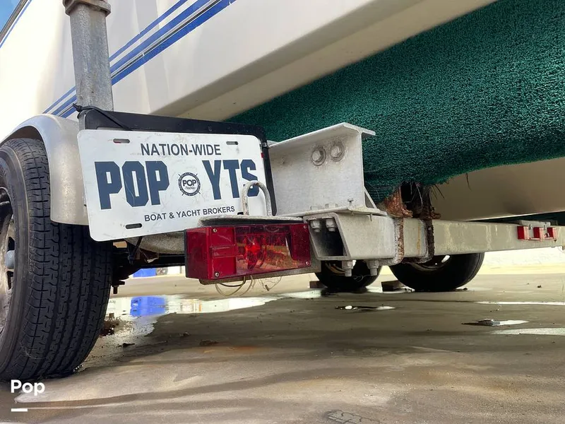 Slide: The Image of Wellcraft 250 Sportsman 1990 - 13713165