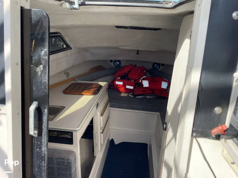 Slide: The Image of Wellcraft 250 Sportsman 1990 - 13713222