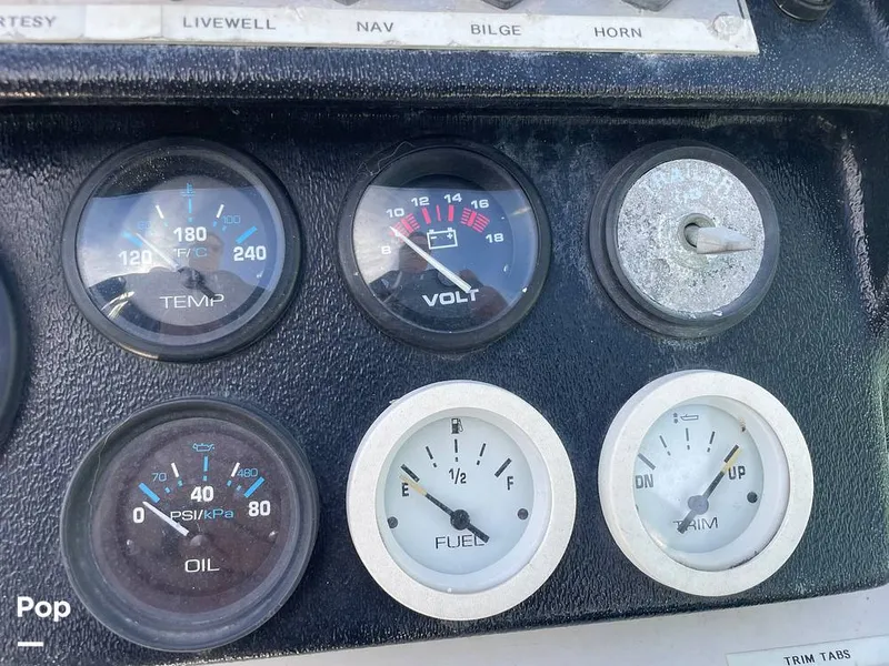 Slide: The Image of Wellcraft 250 Sportsman 1990 - 13713202